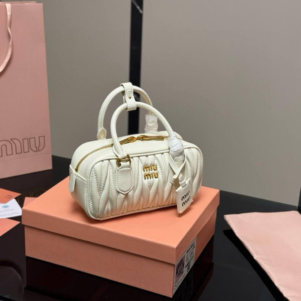 Aurora Quilte Bag
