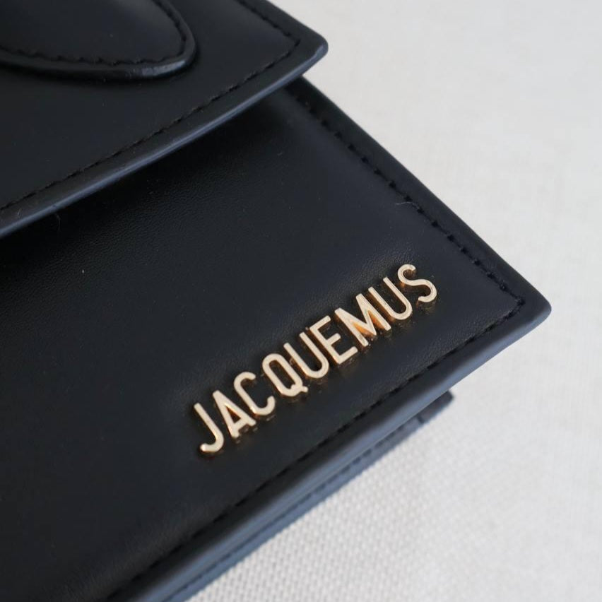 Elongé Charm bag