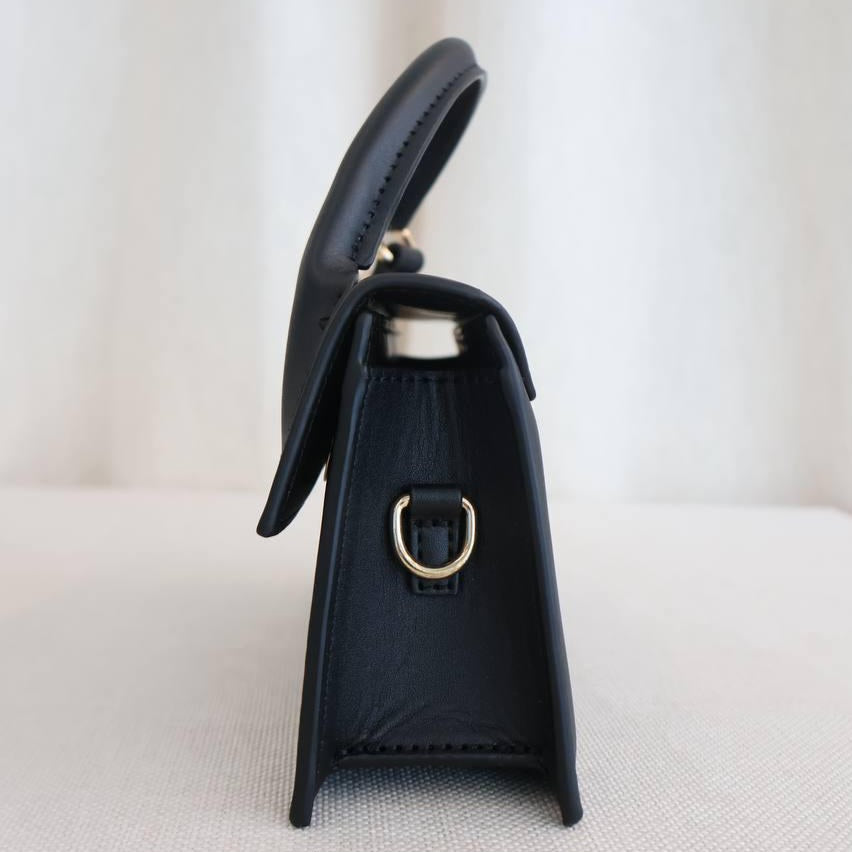 Elongé Charm bag