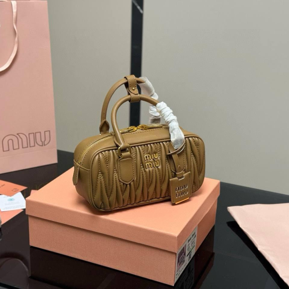 Aurora Quilte Bag