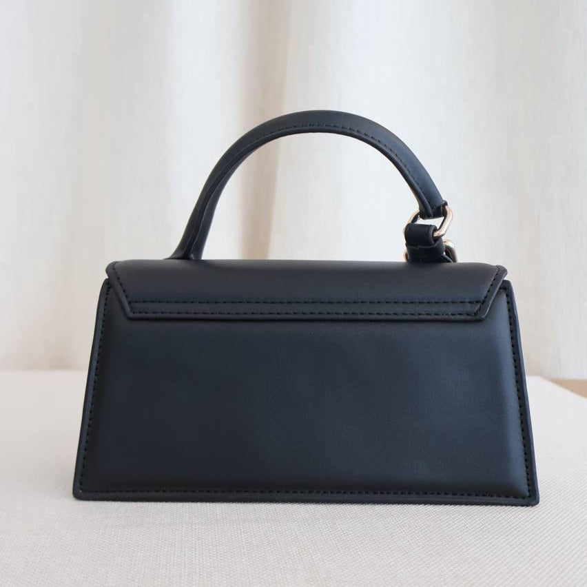 Elongé Charm bag
